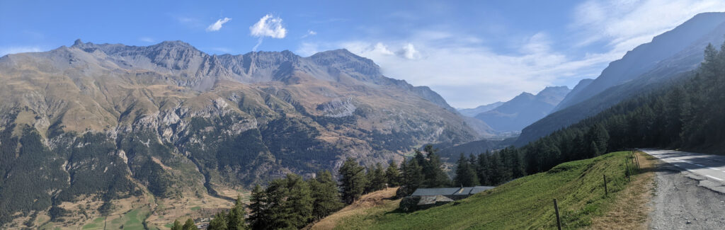 Vue en montant au col du Mont Cenis