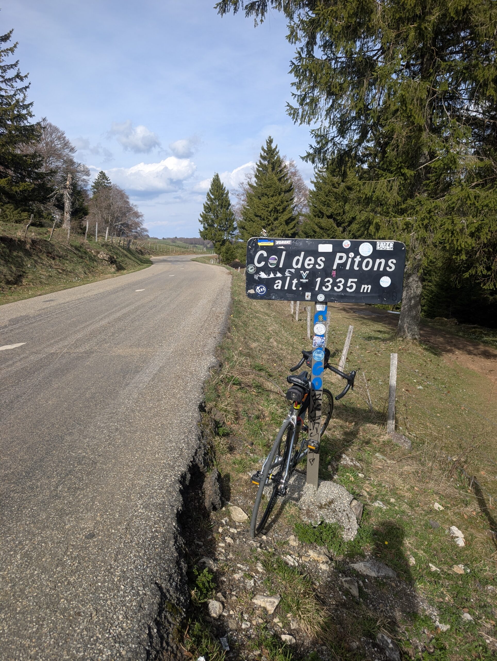 Le col des Pitons devient une tradition pour la première sortie de la saison